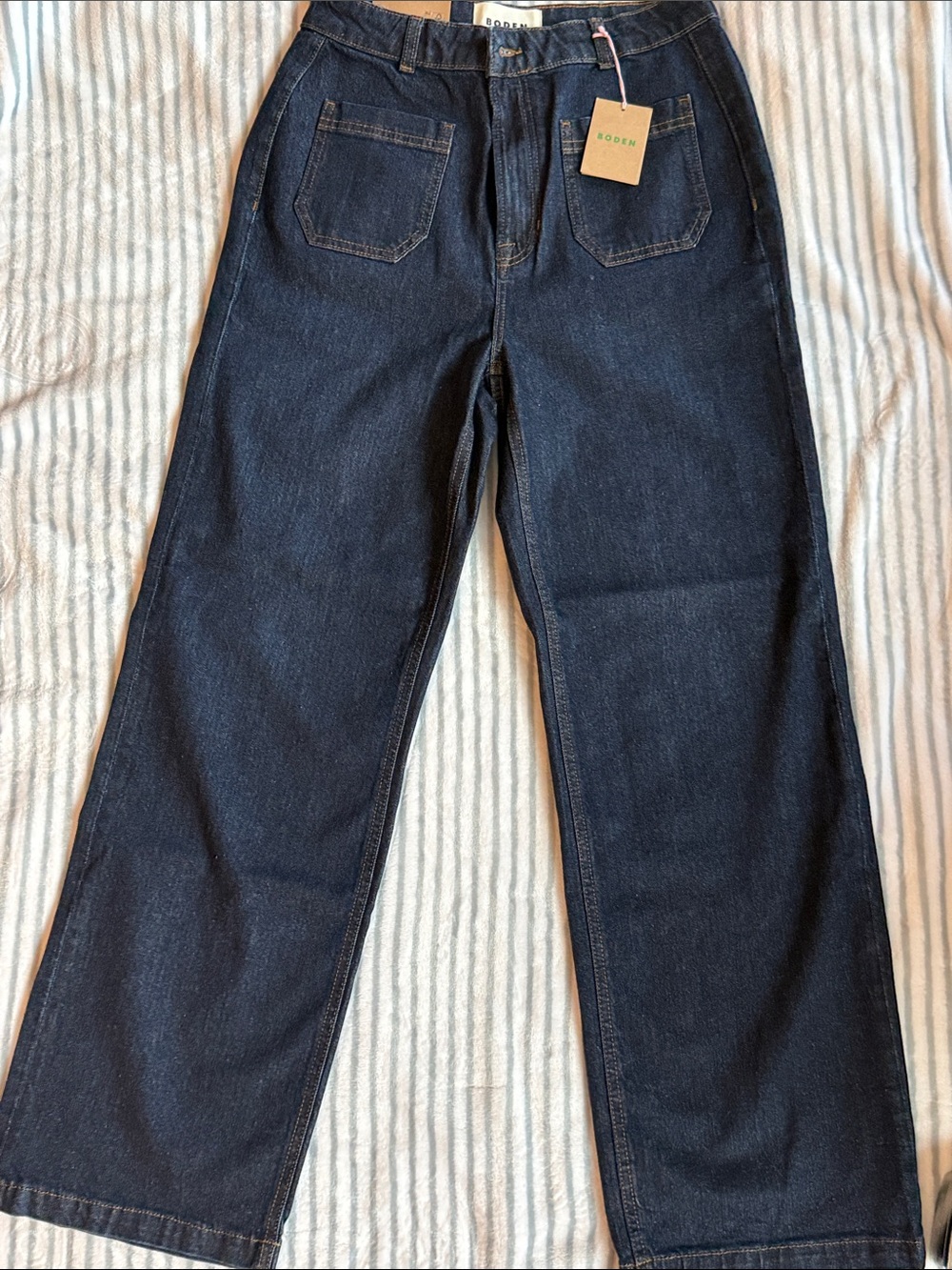 Boden women’s straight leg Dark Indigo pocket jeans